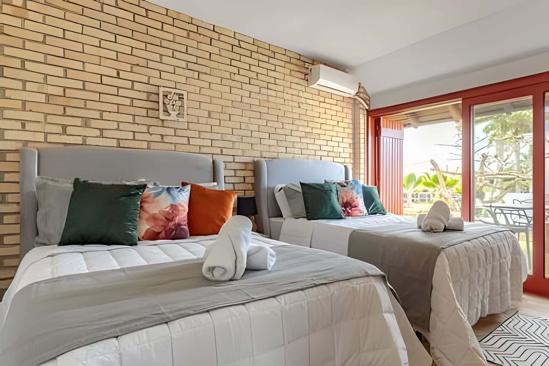 Duplo — Casa Cangoas (foto 1)