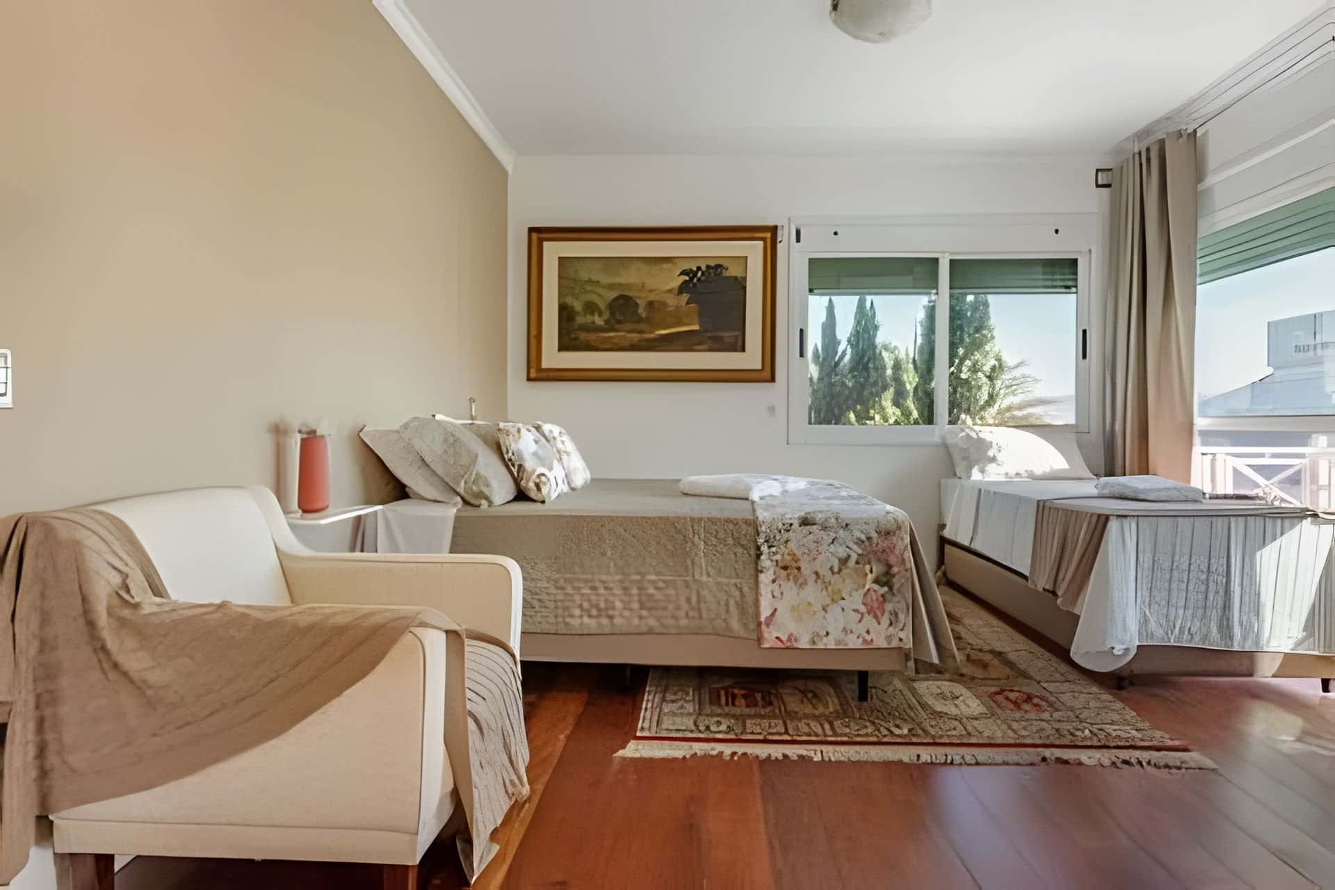 Triplo — Casa Merlins (foto 1)