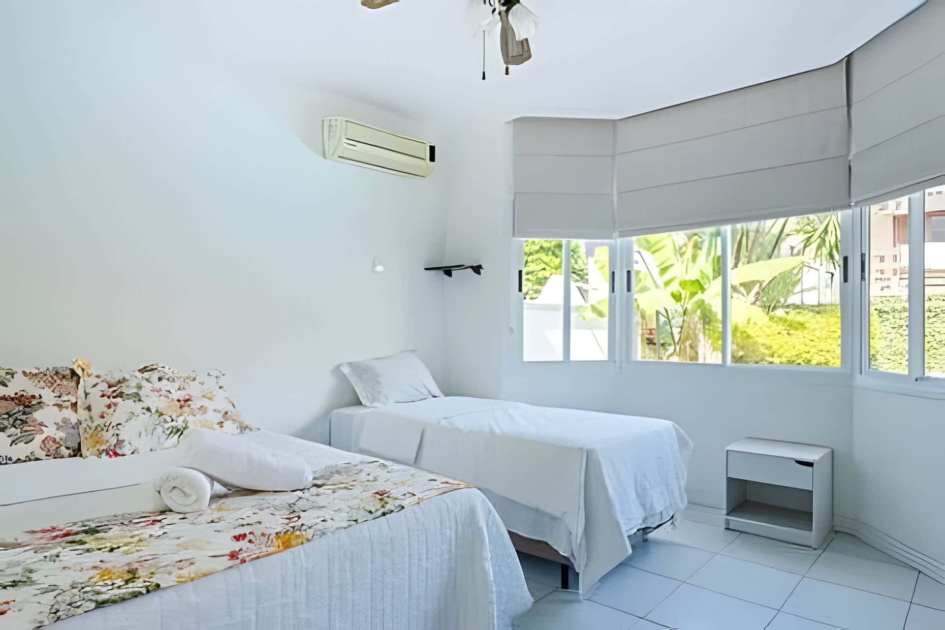 Triplo — Casa Anchovas (foto 1)