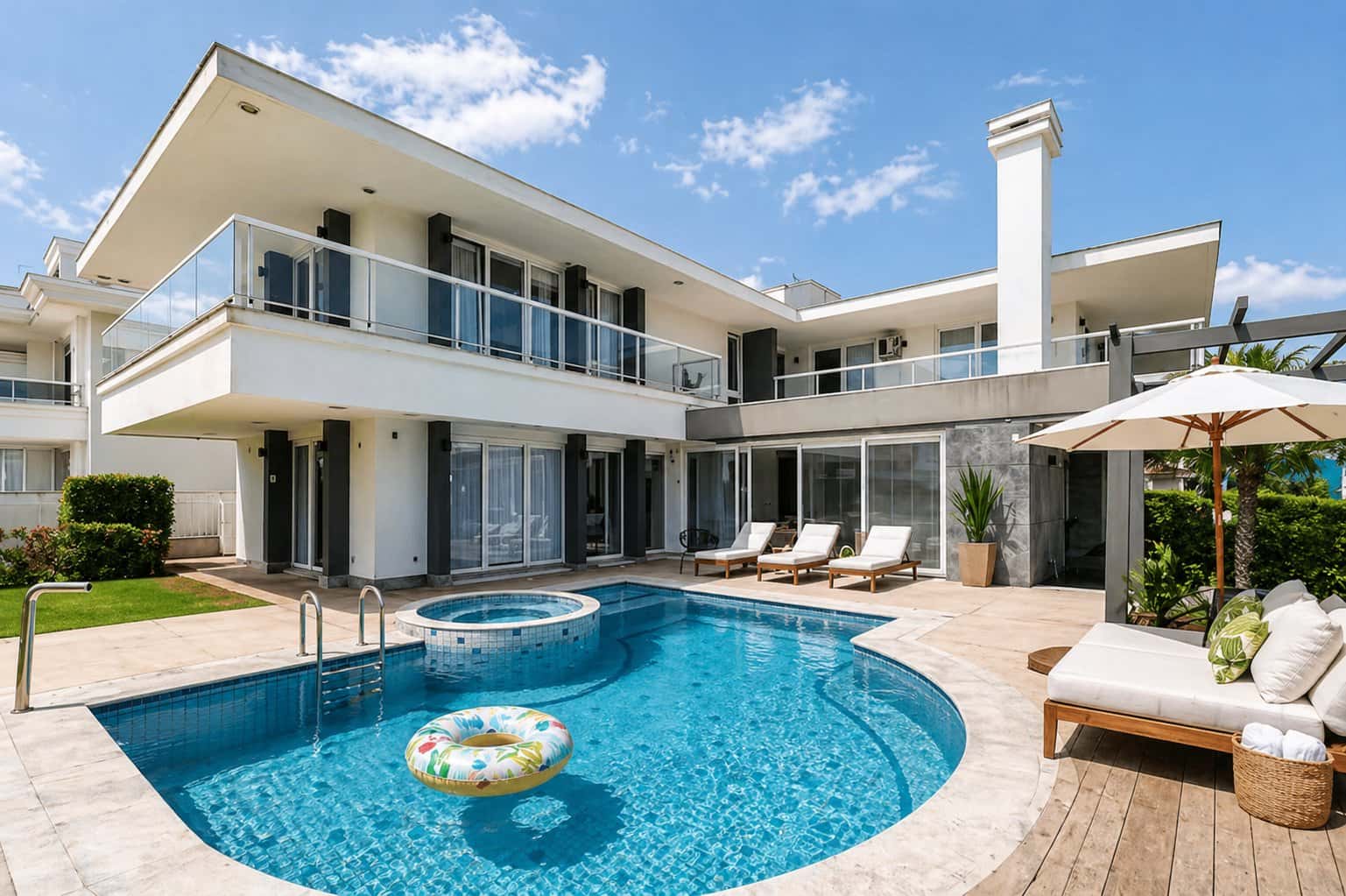 Casa Peixe Lua, Jurerê Internacional